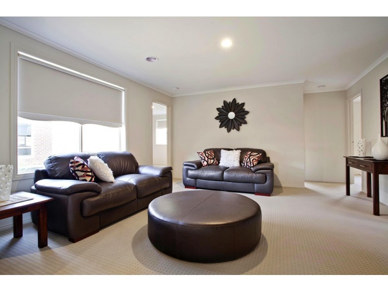 100 Sheoak Drive, Warragul VIC 3820