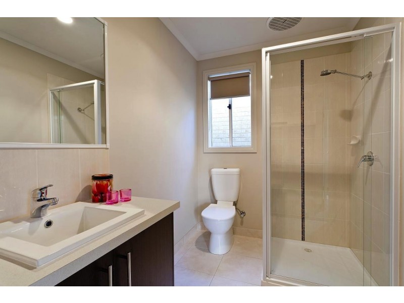 4314 Barcelona Avenue, Clyde North VIC 3978