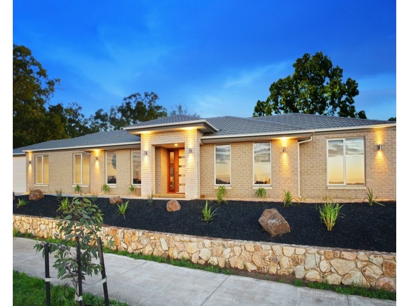 LOT 2 NICKELL COURT, Drouin VIC 3818