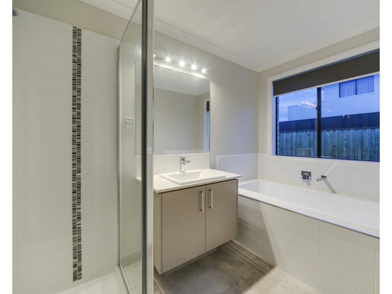 LOT 11 PRINCES AVENUE, Drouin VIC 3818