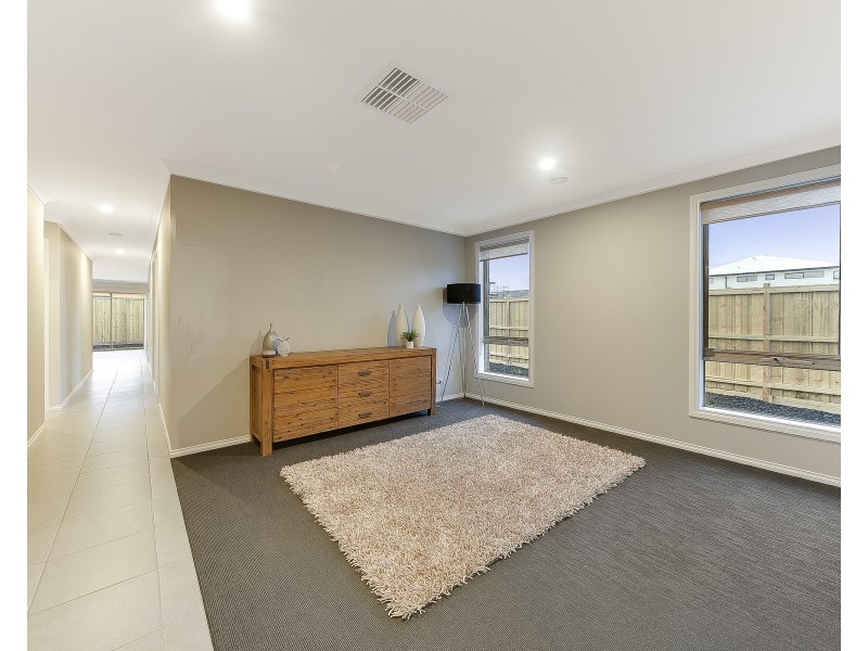 LOT 125 BRAND NEW ALLANVALE ESTATE, Cranbourne East VIC 3977