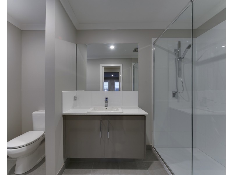 LOT 125 BRAND NEW ALLANVALE ESTATE, Cranbourne East VIC 3977