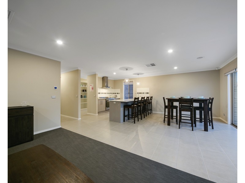 LOT 1025 LOCHAVEN ESTATE, Cranbourne West VIC 3977