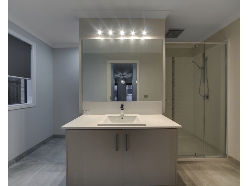 LOT 1314 GRANDVUE STREET, Officer VIC 3809