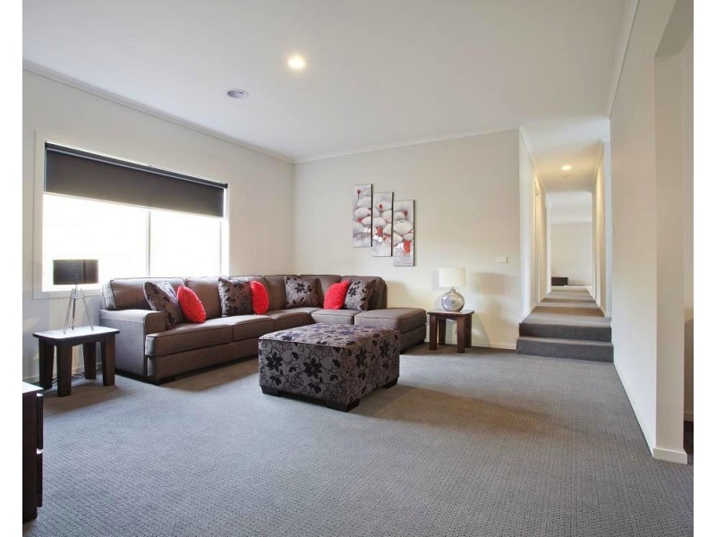 LOT 4146 HEATHER GROVE, Clyde North VIC 3978