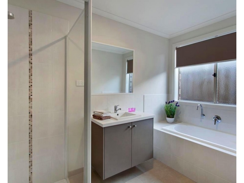 LOT 1027 MARY STREET, Officer VIC 3809