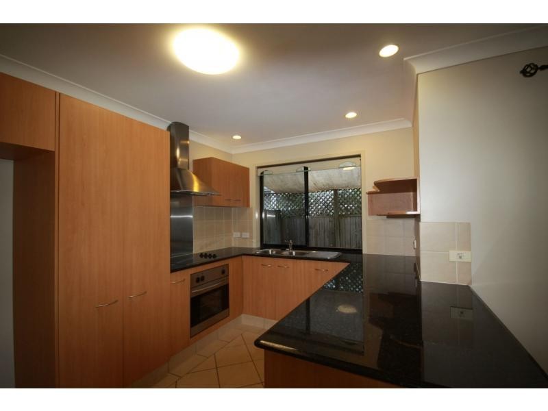 1/68 Broad Street, Labrador QLD 4215