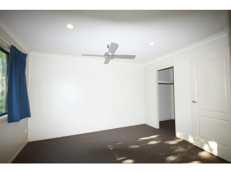 1/68 Broad Street, Labrador QLD 4215