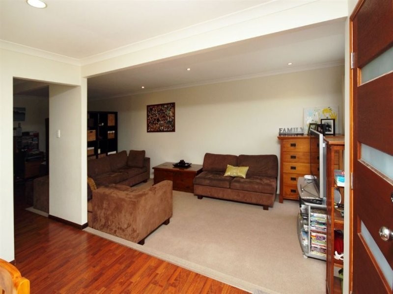 14 Matisse Court, Coombabah QLD 4216