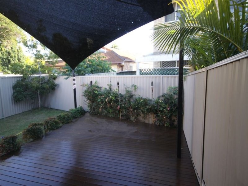 1/5 Cawthray Street, Biggera Waters QLD 4216