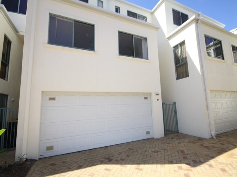 Villa 29/3 Lee Road, Runaway Bay QLD 4216