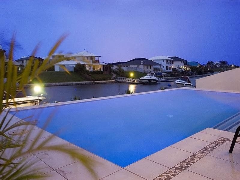 59 Coomera Court, Helensvale QLD 4212