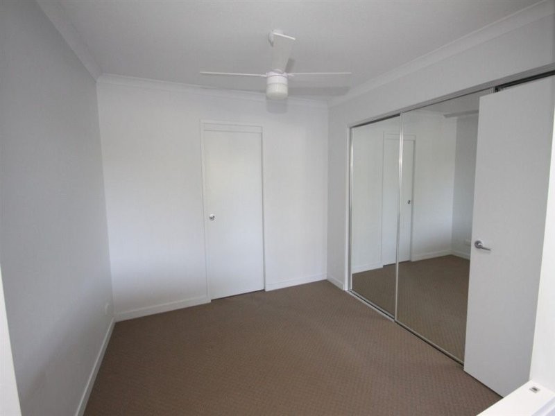 108/33-35 Madang Crescent, Runaway Bay QLD 4216