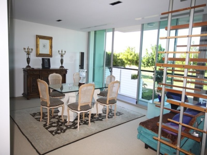 Paradise Point QLD 4216