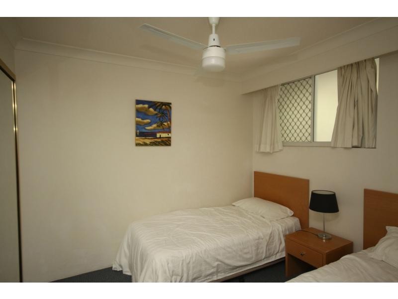 2A/510 Marine Parade, Biggera Waters QLD 4216
