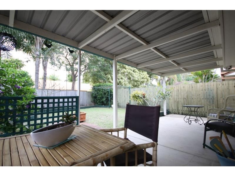 1/9 Sanctuary Court, Coombabah QLD 4216