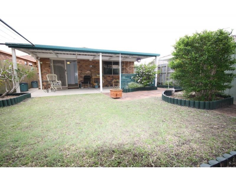 1/9 Sanctuary Court, Coombabah QLD 4216