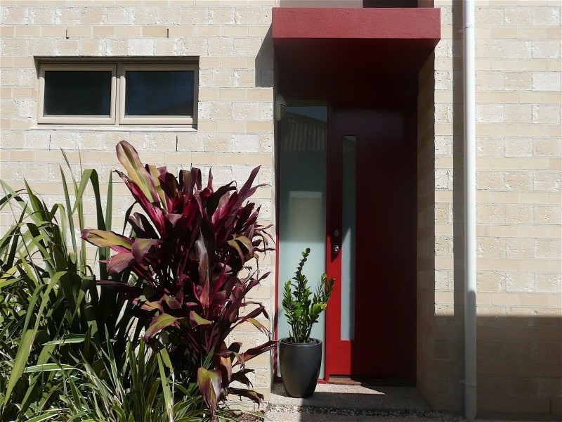 1/45 Robert Street, Labrador QLD 4215