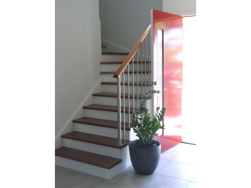 1/45 Robert Street, Labrador QLD 4215