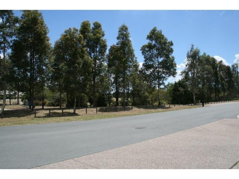 1 Hazelmere Crescent, Ormeau QLD 4208