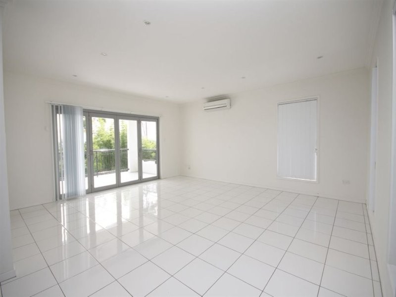 Unit 2/1 Herberton Street, Waterford QLD 4133