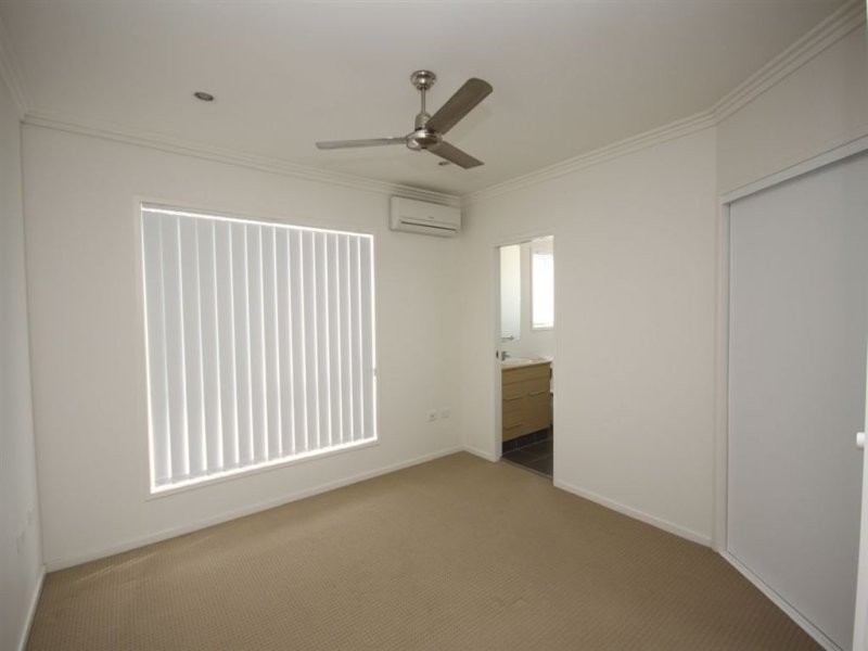 Unit 2/1 Herberton Street, Waterford QLD 4133