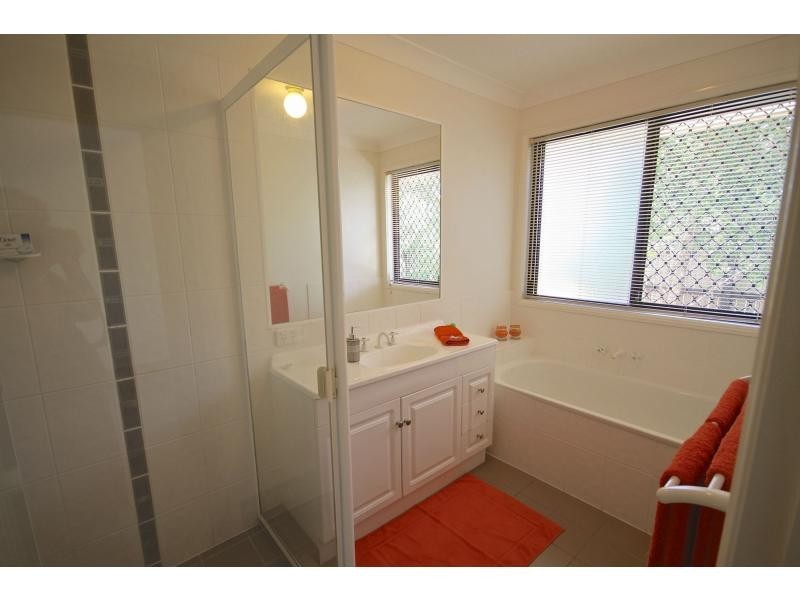 L72 Codrington Circuit, Pacific Pines QLD 4211