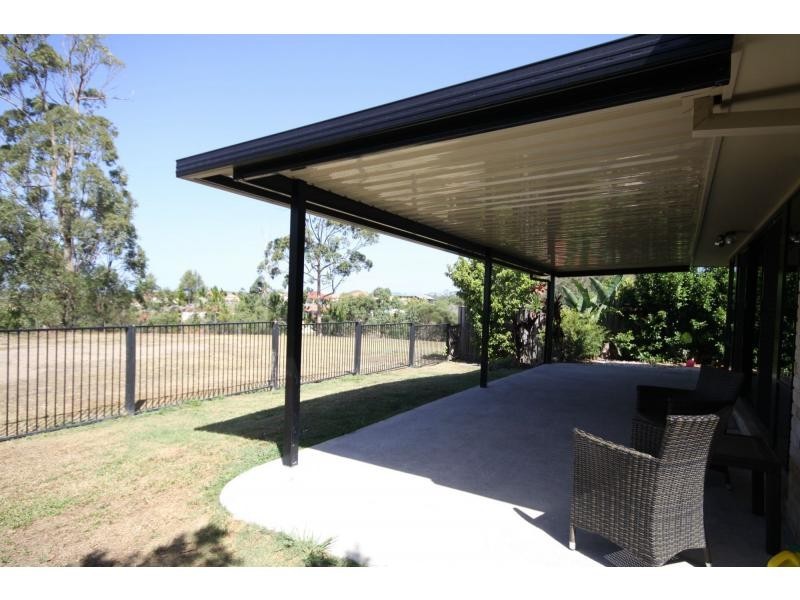 L72 Codrington Circuit, Pacific Pines QLD 4211