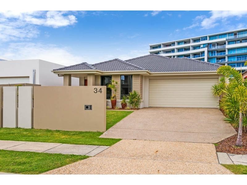 34 South Quay Drive, Biggera Waters QLD 4216