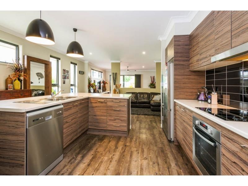 34 South Quay Drive, Biggera Waters QLD 4216