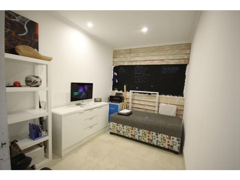 1/101 Christine Avenue, Burleigh Waters QLD 4220