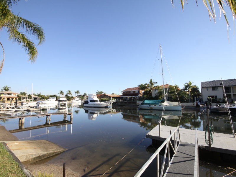 11 Columbus Drive, Hollywell QLD 4216