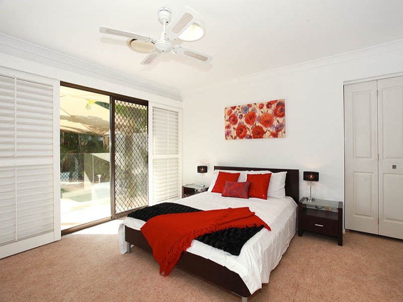 11 Columbus Drive, Hollywell QLD 4216