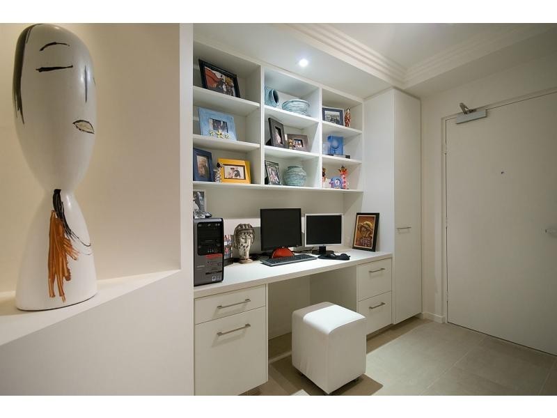 Unit 19/1 Peninsular Drive, Surfers Paradise QLD 4217