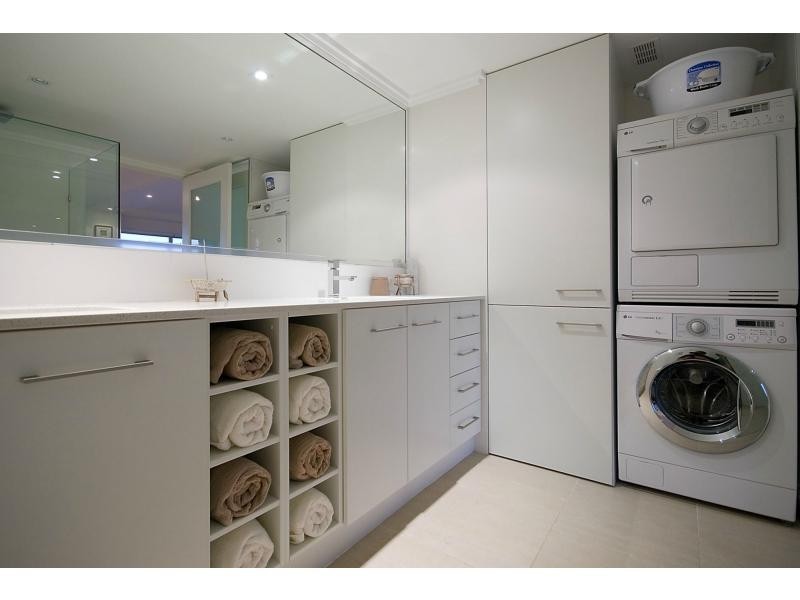 Unit 19/1 Peninsular Drive, Surfers Paradise QLD 4217