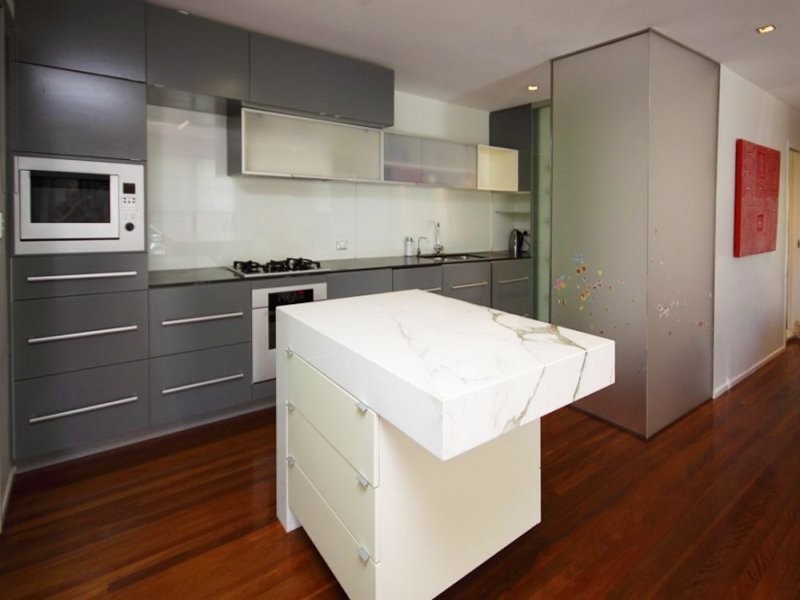 28 Vernon Avenue, Labrador QLD 4215