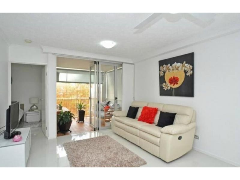 12/414 Marine Parade, Biggera Waters QLD 4216