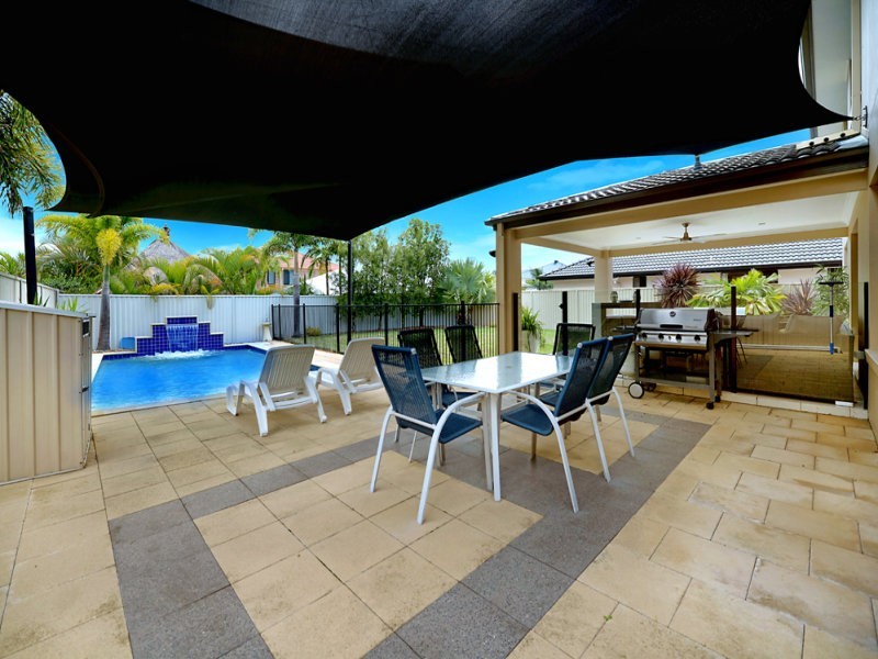 49 Costa Del Sol Avenue, Coombabah QLD 4216