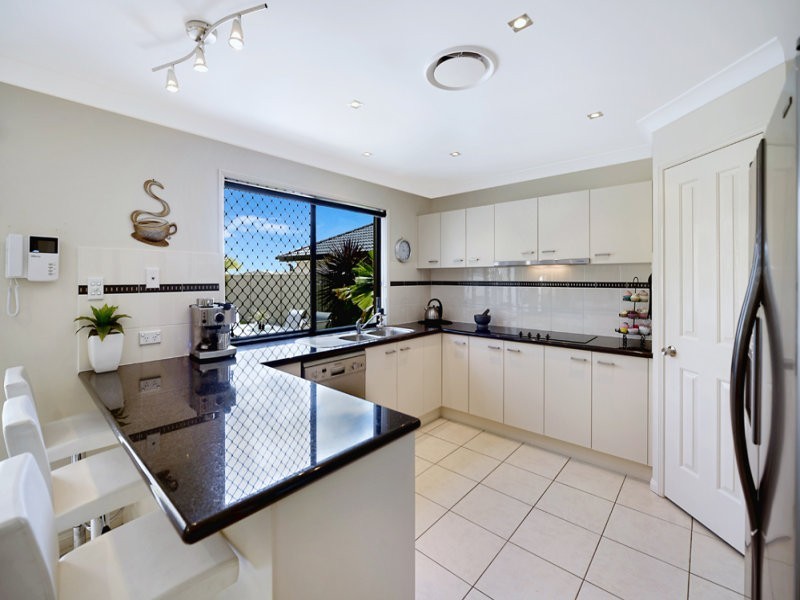 49 Costa Del Sol Avenue, Coombabah QLD 4216