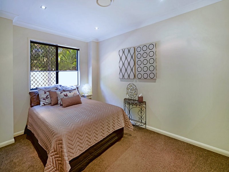 49 Costa Del Sol Avenue, Coombabah QLD 4216