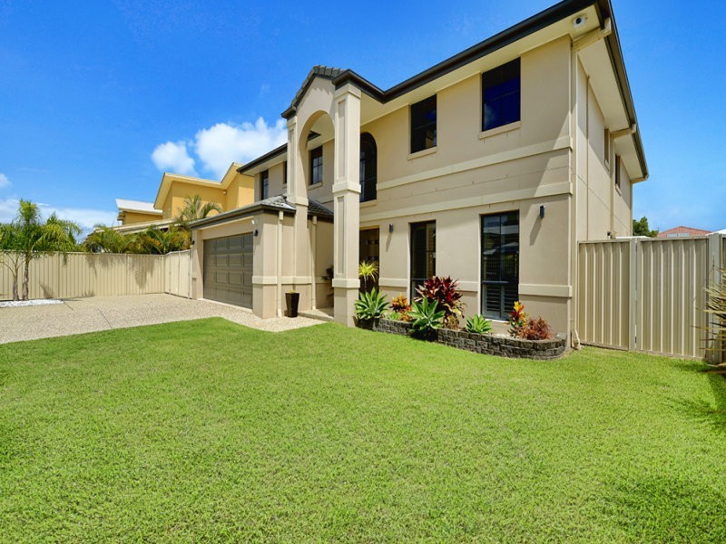 49 Costa Del Sol Avenue, Coombabah QLD 4216