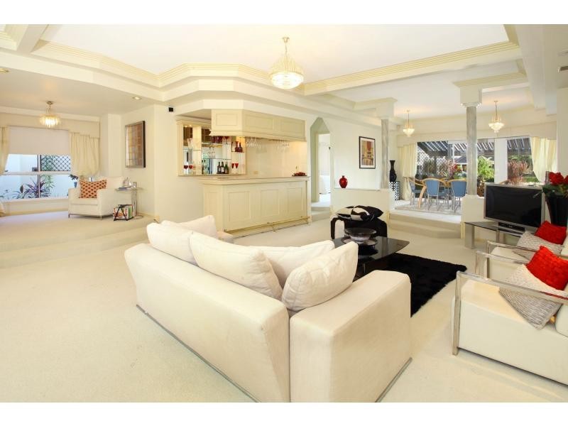 64 Pebble Beach Drive, Runaway Bay QLD 4216