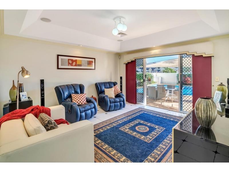64 Pebble Beach Drive, Runaway Bay QLD 4216