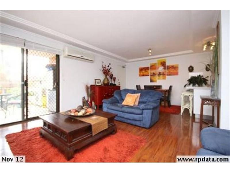 4/16 Madang Crescent, Runaway Bay QLD 4216