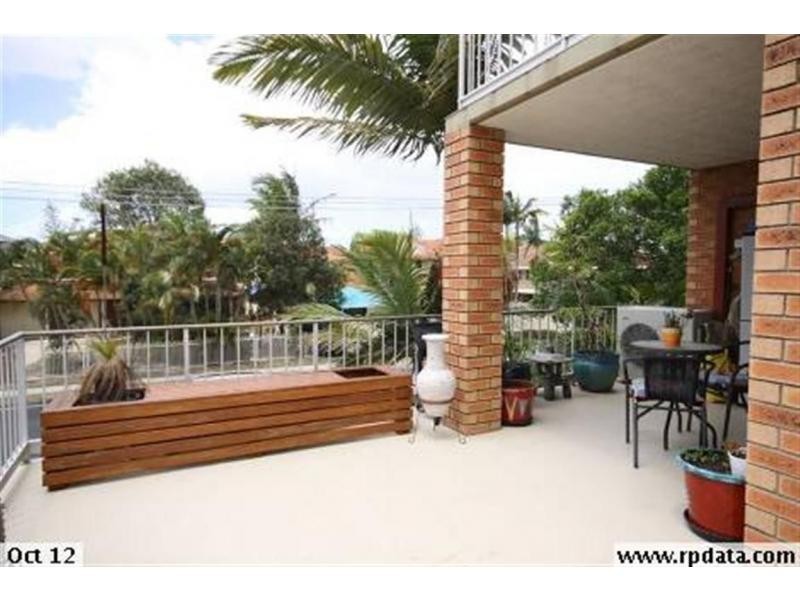4/16 Madang Crescent, Runaway Bay QLD 4216