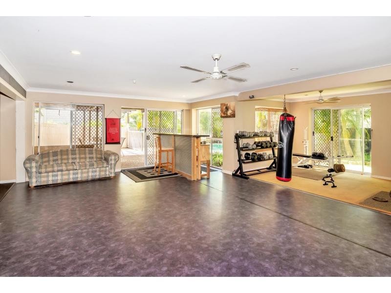 32 Tristania Way, Highland Park QLD 4211