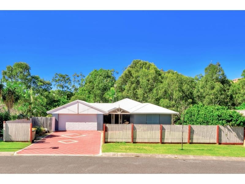32 Tristania Way, Highland Park QLD 4211