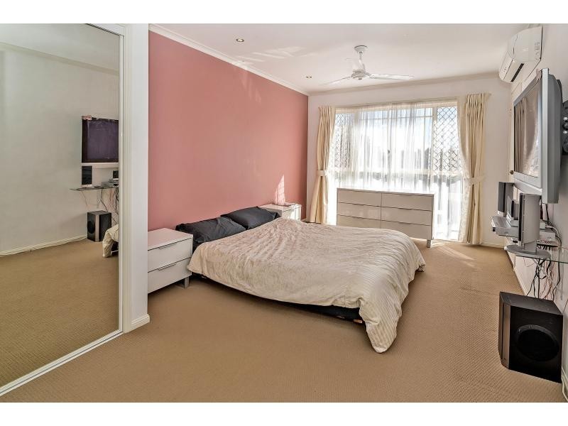 9/402 Pine Ridge Road, Coombabah QLD 4216