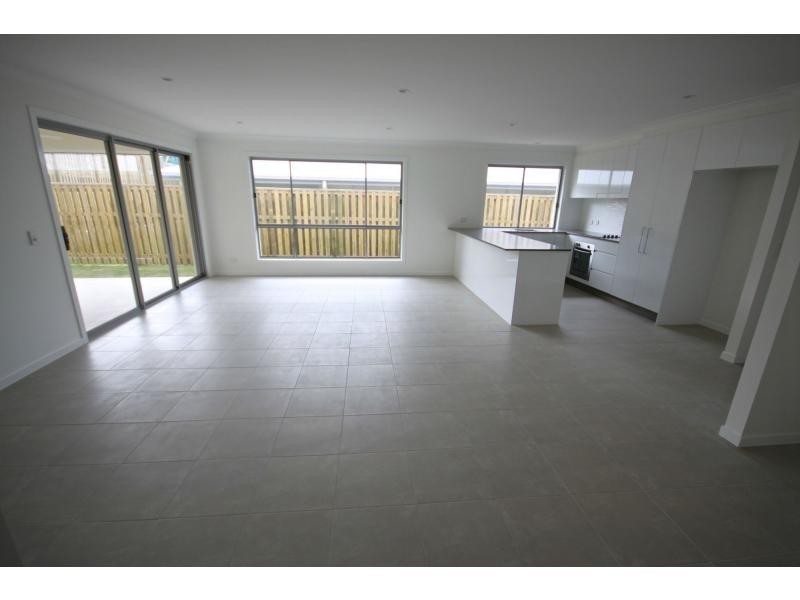 30 Dorretti Circuit, Upper Coomera QLD 4209