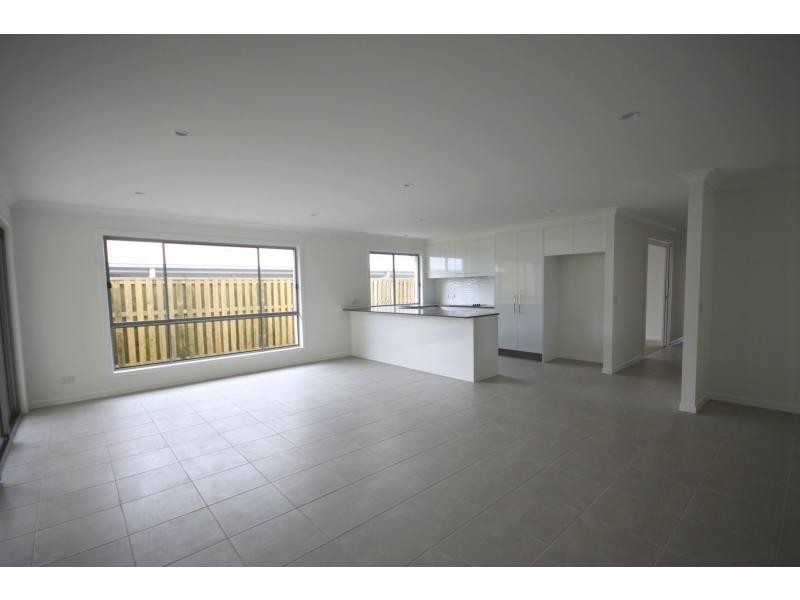 30 Dorretti Circuit, Upper Coomera QLD 4209